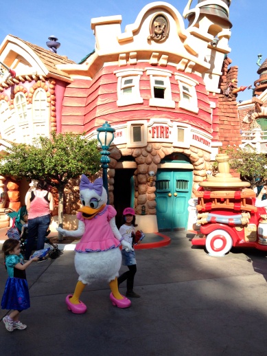 Characters walking around and not getting mobbed by throngs of people. The off season really is great.